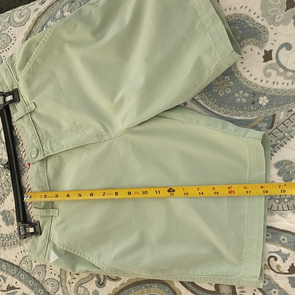 Men Guess shorts - Picture 5 of 5